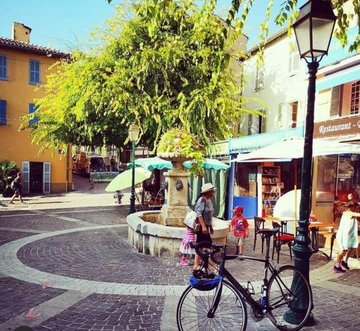 Proche Mer Et Centre Appart 2 Pieces Wifi&Clim Sainte-Maxime Exterior photo